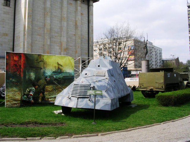 varsovia_museo_militar_wojska_polskiego12.jpg