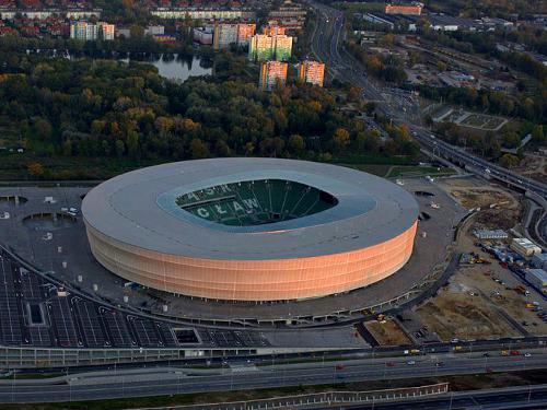 vista del estadio de Wroclaw concluído